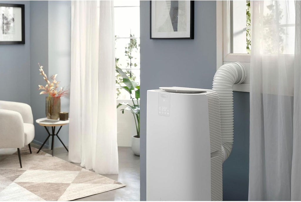 De'Longhi Pinguino GentleJet PAC AP98 mobile Klimaanlage, leise & tragbar, 11.500 BTU/h, für Räume bis zu 100m³, Entfeuchter, R290, A+, 24 H Timer, Fernbedienung, 2.7kW, Klimagerät, Weiß