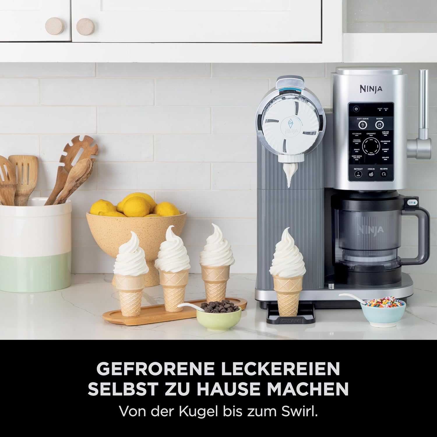 Ninja CREAMi Scoop & Swirl Eismaschine mit 2 Behältern Platinsilber NC701EU | 13 Funktionen, für Eiscreme, Softeis, Gelato, Sorbet, Milchshakes und mehr, mit Mix-In-Funktion, Platinsilber